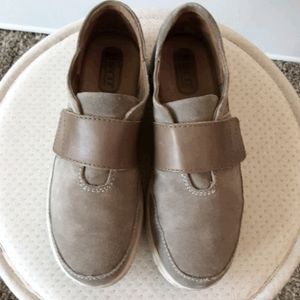 Born Shoes - Gray Suede